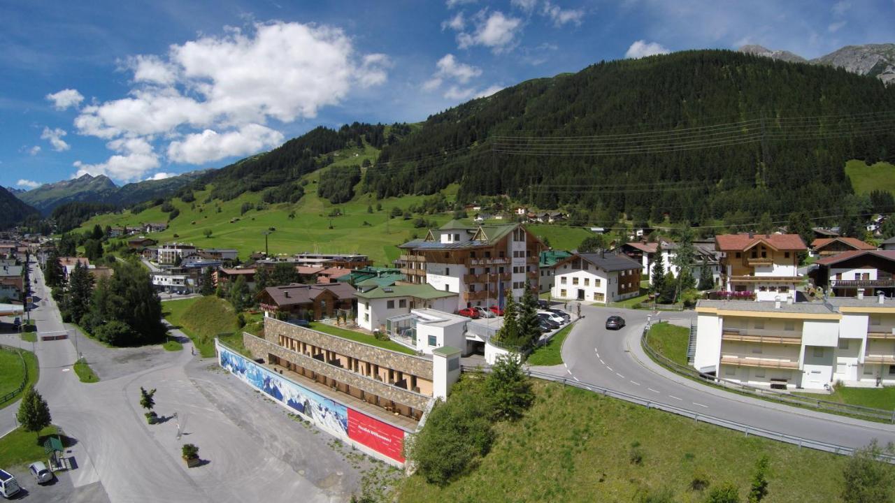 Hotel Nassereinerhof St. Anton am Arlberg Exterior foto